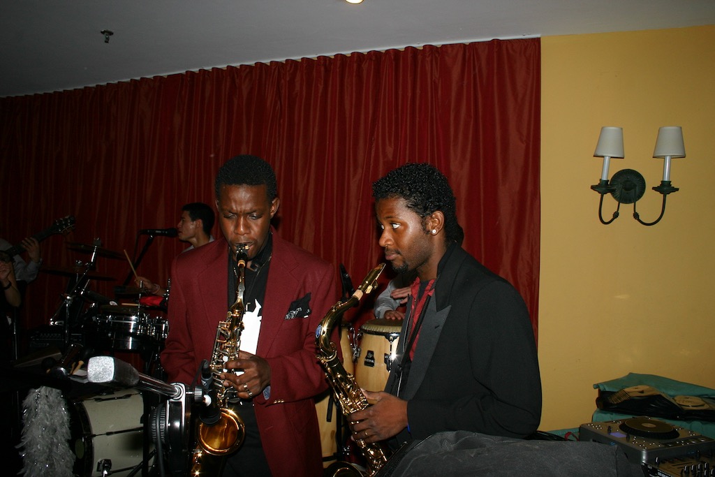 Jean on saxophones